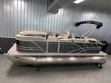 2024 Sylvan Mirage 8520 Party Fish – Mercury 90HP