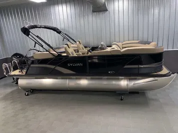 2024 Sylvan L1 LZ Tritoon - Mercury 150HP