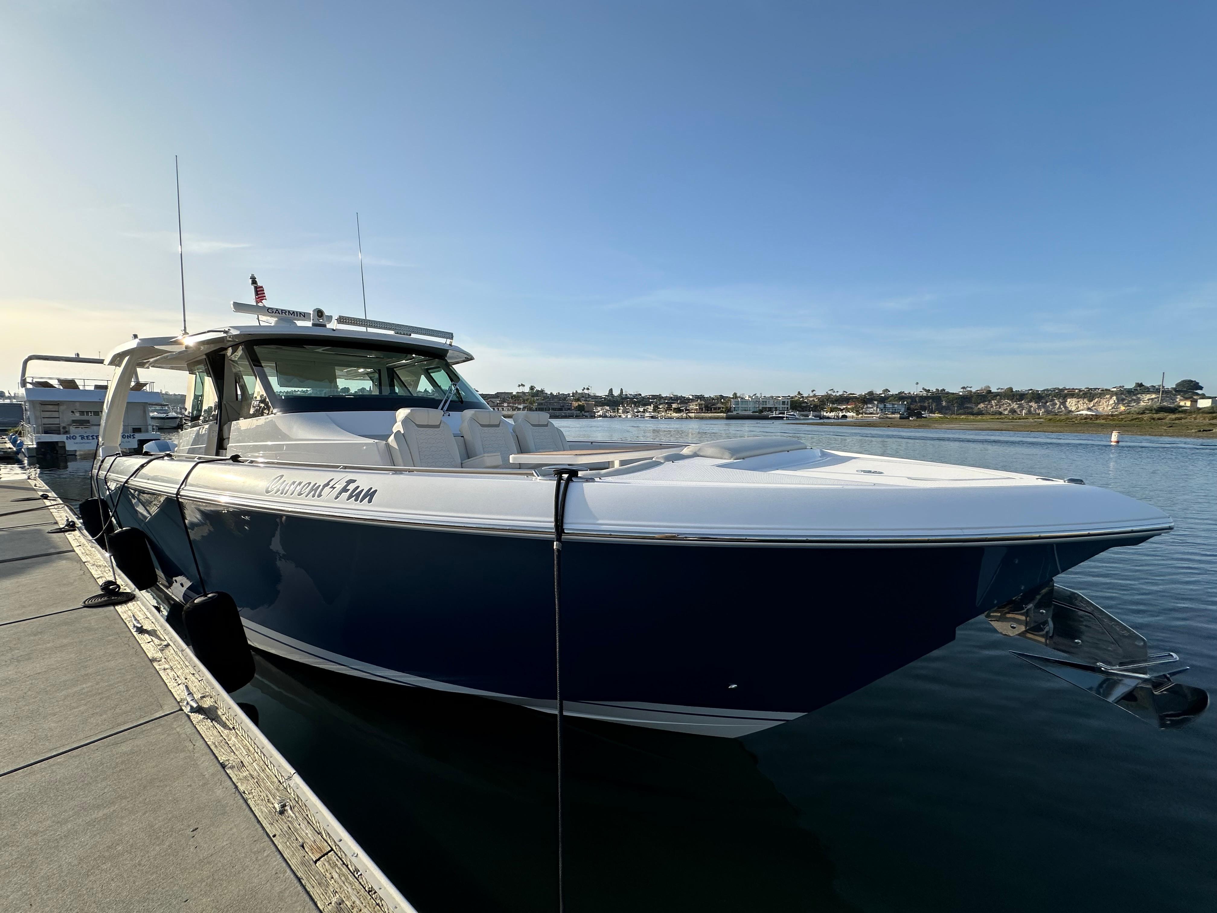 2022 Tiara Yachts 48 LS