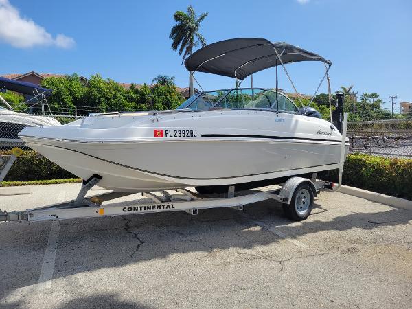 Used 2016 Hurricane SunDeck 187 OB, 33462 Lake Worth - Boat Trader