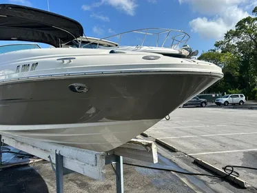 2007 Sea Ray 220 Sundeck