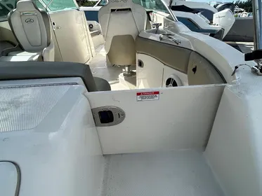 2007 Sea Ray 220 Sundeck