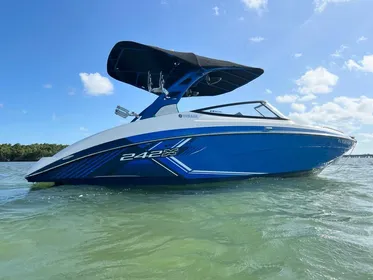 2019 Yamaha Boats 242 X