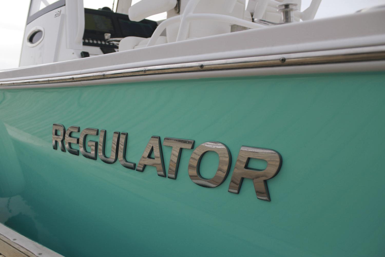 Used 2023 Regulator 28 Center Console, 27954 Manteo - Boat Trader