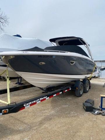 Used 2019 Regal 2800, 55391 Wayzata - Boat Trader