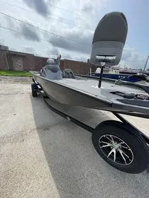 2023 G3 Sportsman 1810