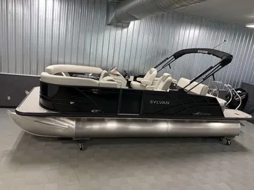 2024 Sylvan Mirage X3 CLZ DH Tritoon - Mercury 200 HP