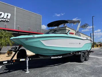 2023 MasterCraft XT24