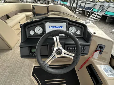 2024 Bentley Pontoons BENTLEY 243 CRUISE XL, Tri Toon