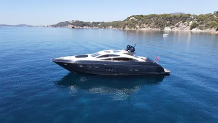 2007 Sunseeker Predator 82