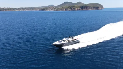 2007 Sunseeker Predator 82