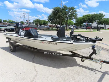 2022-CRESTLINER-XFC189