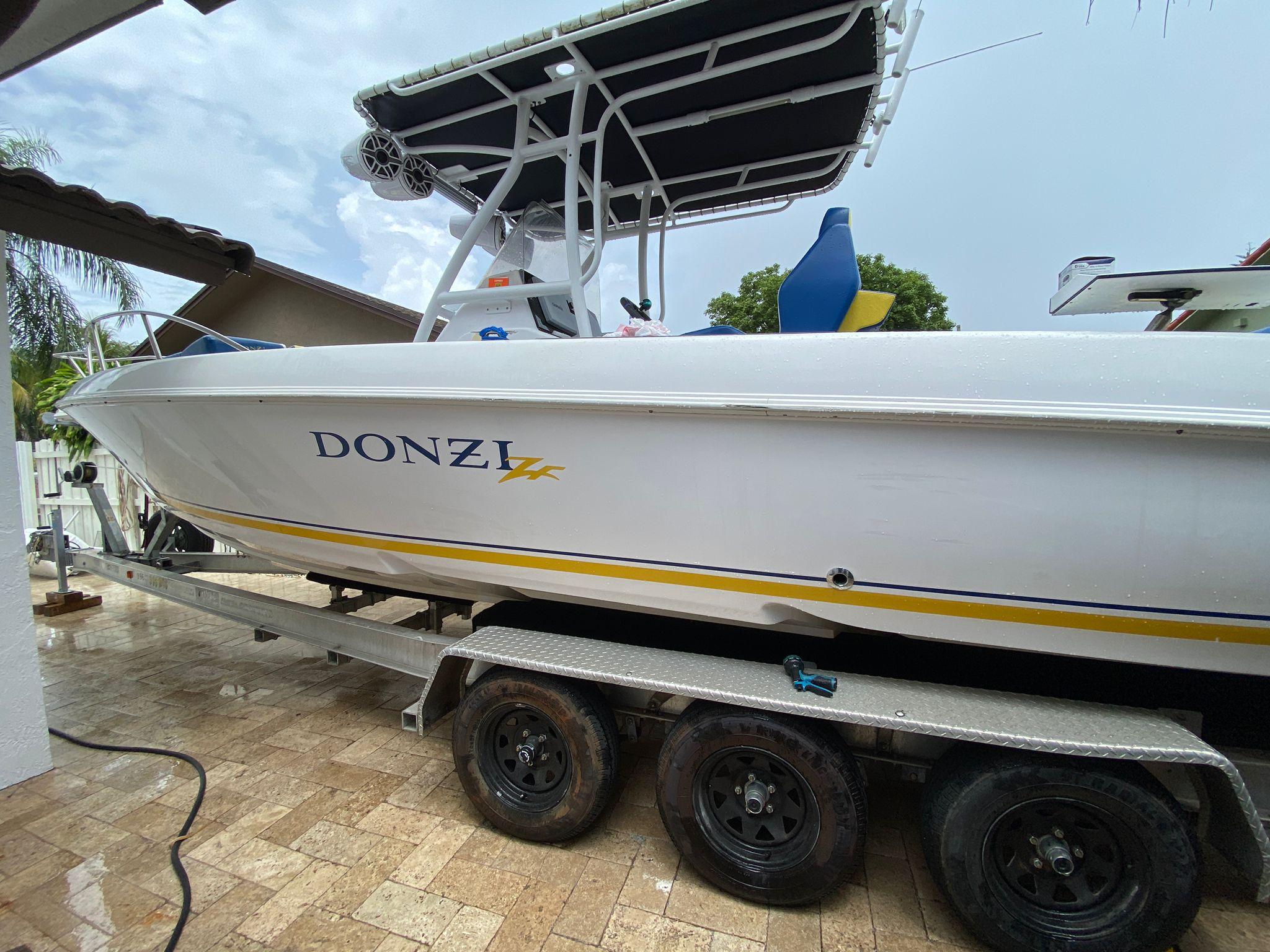 Used 2000 Donzi 29 ZF Cuddy, 33189 Miami - Boat Trader