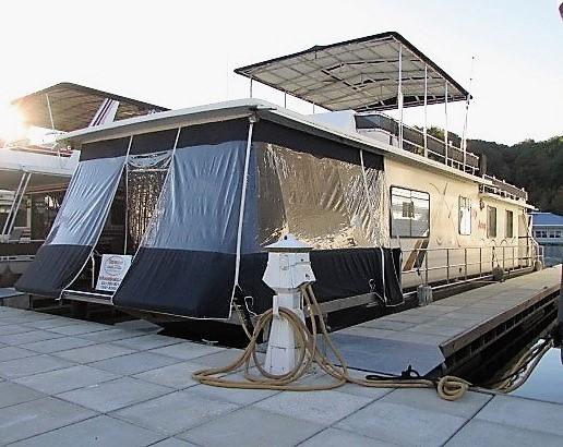 1980 Sumerset Houseboat