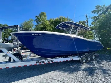 2020 NauticStar 32 XS