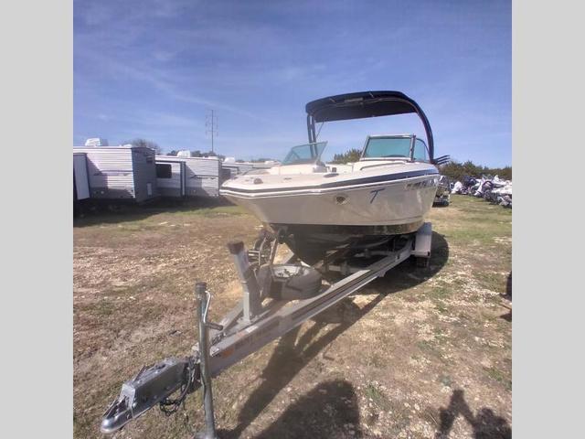 2015 Chaparral 226SSI DELUXE