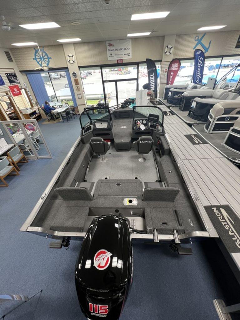 2023 Lund 1875 IMPACT XS SS