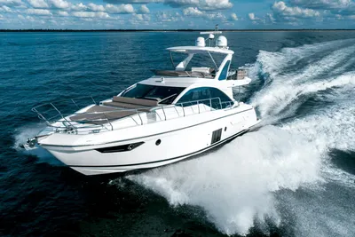 2022 Azimut 50 Flybridge