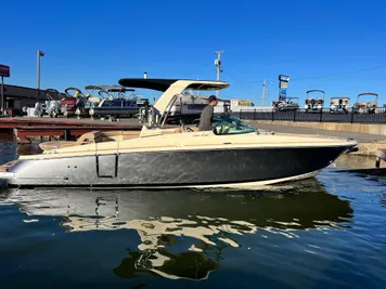 2024 Chris-Craft 28' Launch GT