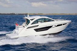 2023 Cruisers Yachts 50 Cantius