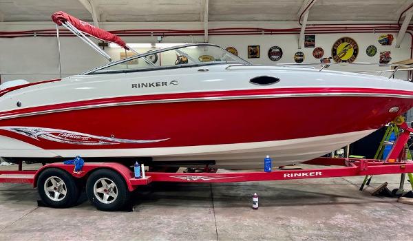 Research 2015 - Rinker Boats - Captiva 246 BR on iboats.com