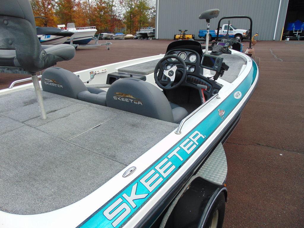 2005 Skeeter 200 Tzx