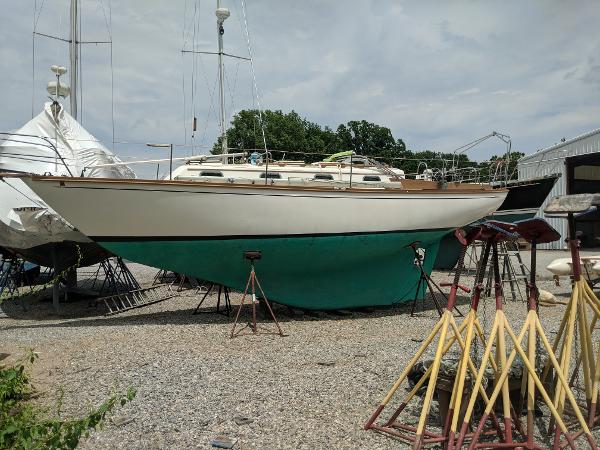 Used 1984 Cape Dory Cutter, 06438 Haddam - Boat Trader