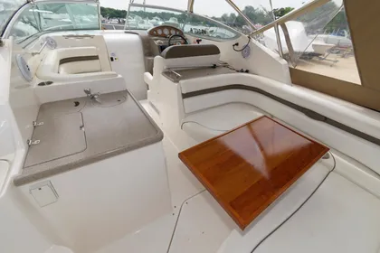 2008 Rinker 280 Express Cruiser