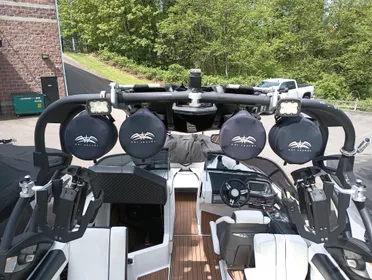 2016 Nautique Super Air Nautique G25