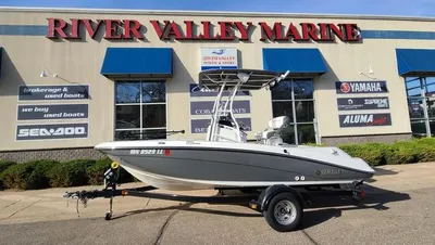 2016 Yamaha Boats 190 FSH Sport