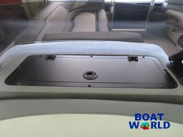 2024 Tahoe Sport 2385 Elite Windshield Pontoon & Honda 4-Stro