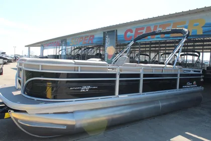 2024 Sun Tracker SportFish 22 DLX