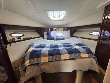 2010 Sea Ray 390 Sundancer