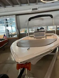 2022 Sea Pro 172 Bay Series