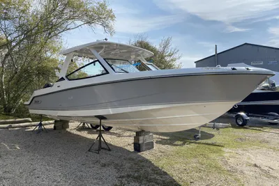 2023 Boston Whaler 280 Vantage