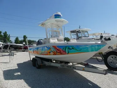 2017 Robalo 226 Cayman