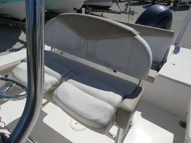 2018 Robalo 226 Cayman