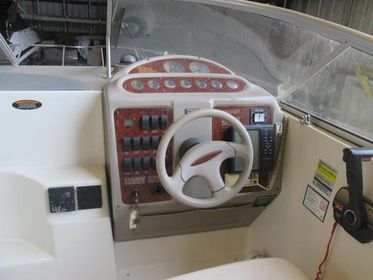 2000 Maxum 2400 SCR