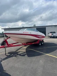 2004 Rinker 212 Captiva Bowrider