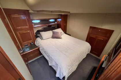 Aft cabin