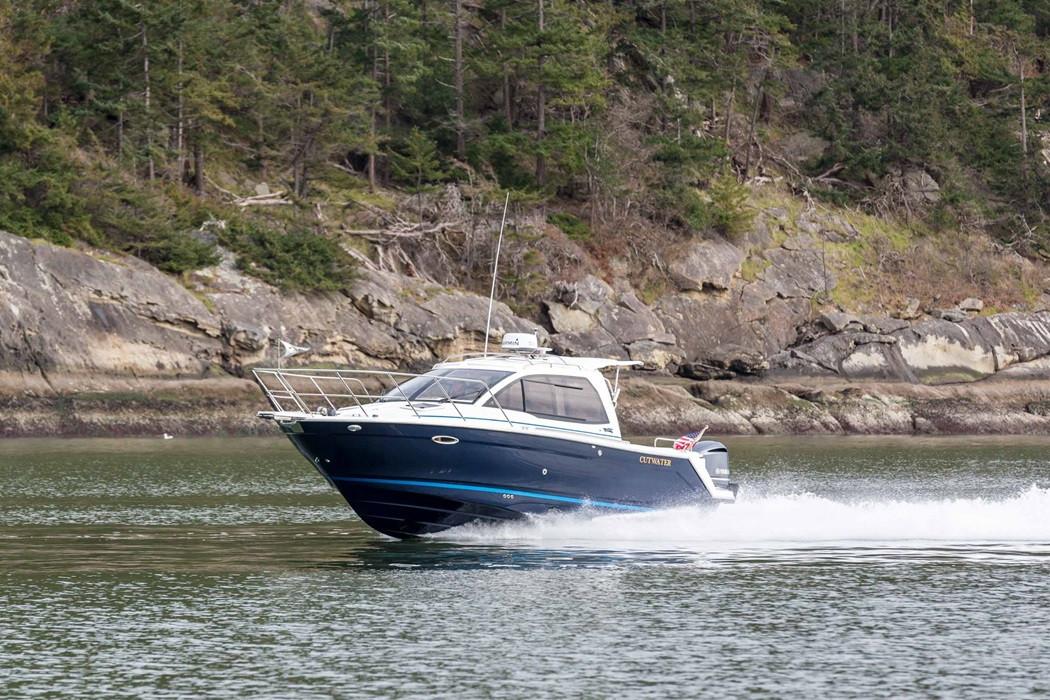 2017 Cutwater C-242 Coupe