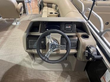 2024 Sun Tracker SportFish 20 DLX