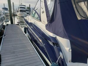 2018 Monterey 335 Sport Yacht