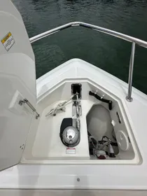 2015 Boston Whaler 420 Outrage