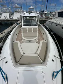 2015 Boston Whaler 420 Outrage