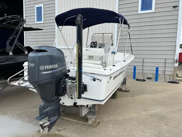 2013 Sea Hunt Triton 202