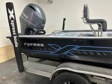 2021 Xpress H22B