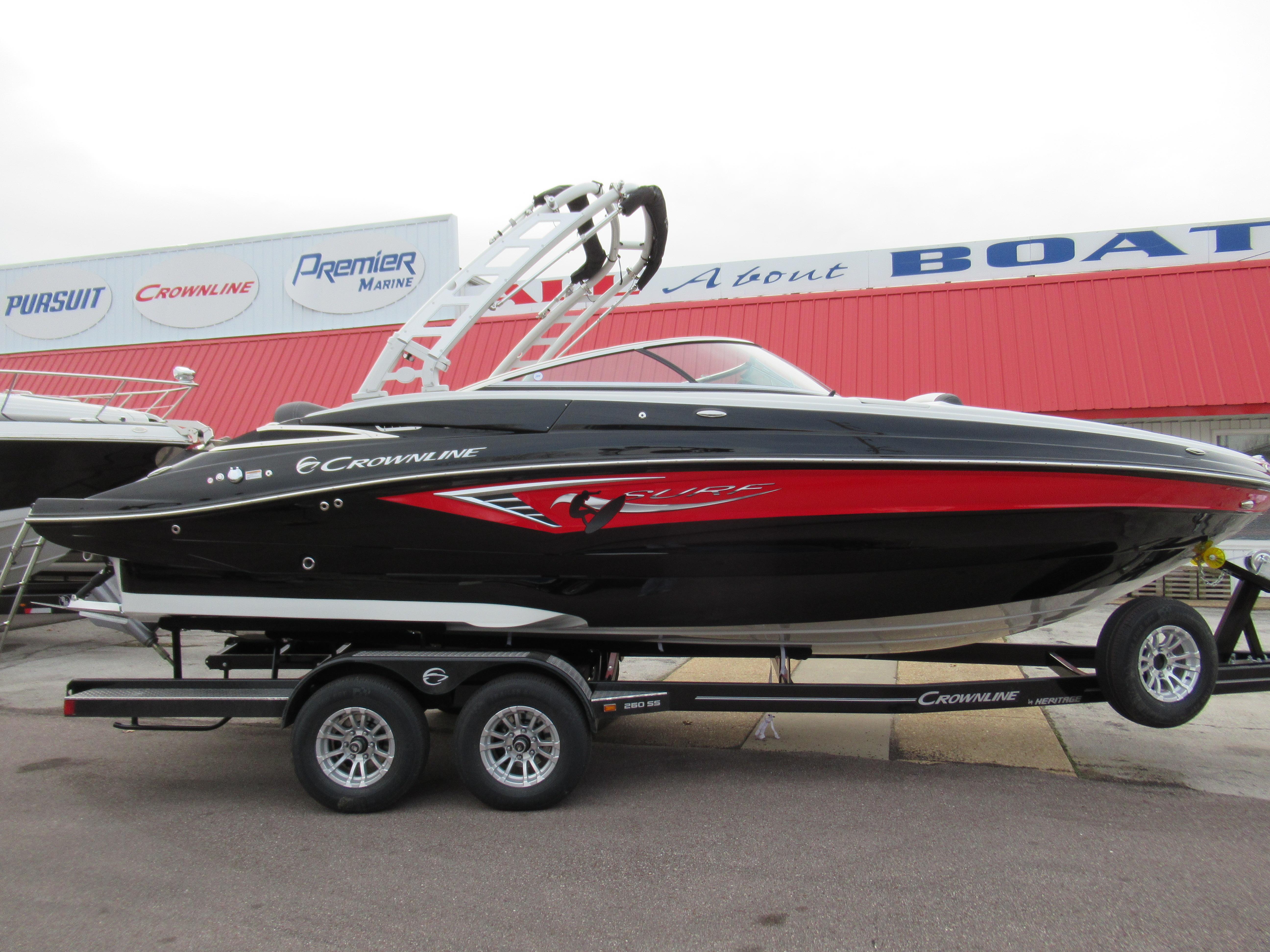 2023 Crownline 260 SS SURF