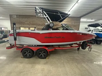 2022 MasterCraft 20