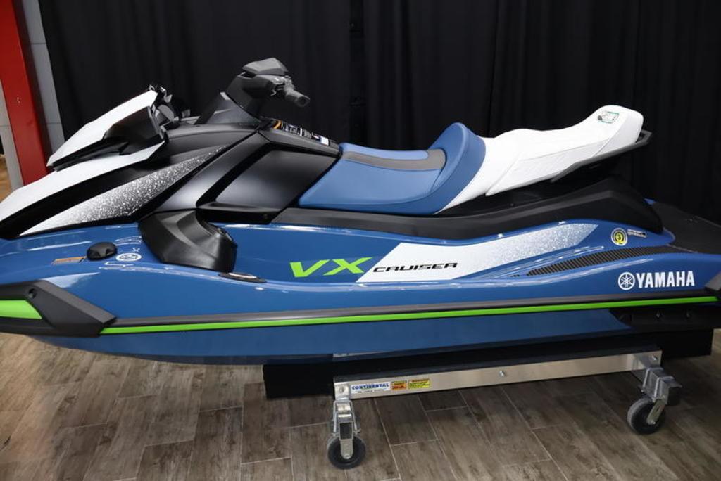 2024 Yamaha Boats VX Cruiser® with Audio